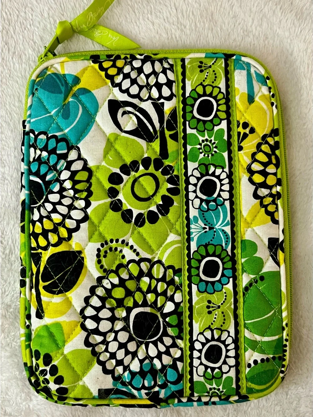 Vera Bradley Quilted E-Reader Sleeve in Lime’s Up Pattern